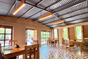 The Rustic Cabins Restaurant