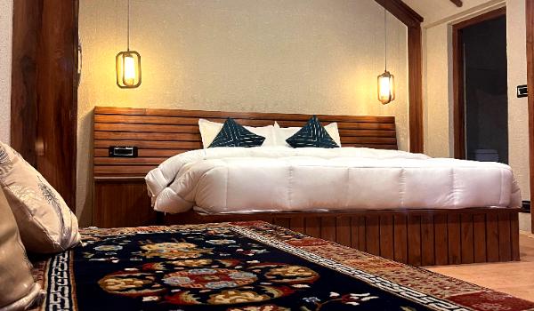 Luxury Rustic Cabins CP